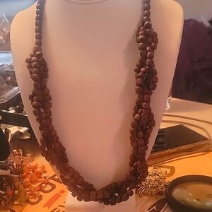 Vintage wood necklece
